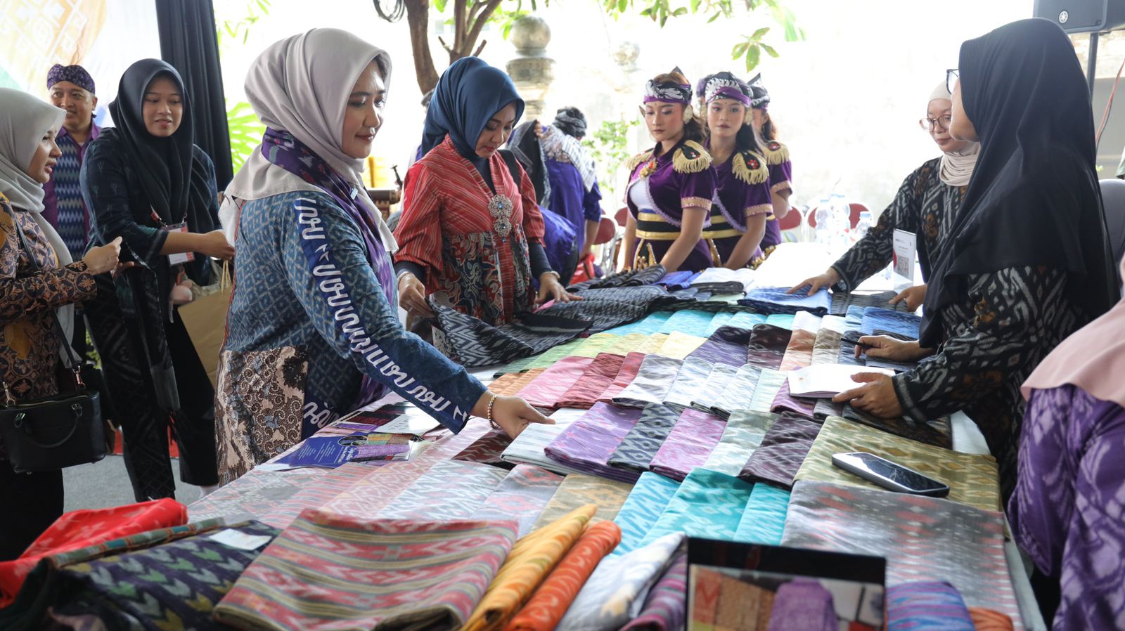 Omzet Kediri City Expo Tembus Ratusan Juta, Mbak Wali Komitmen Perluas Pasar UMKM
