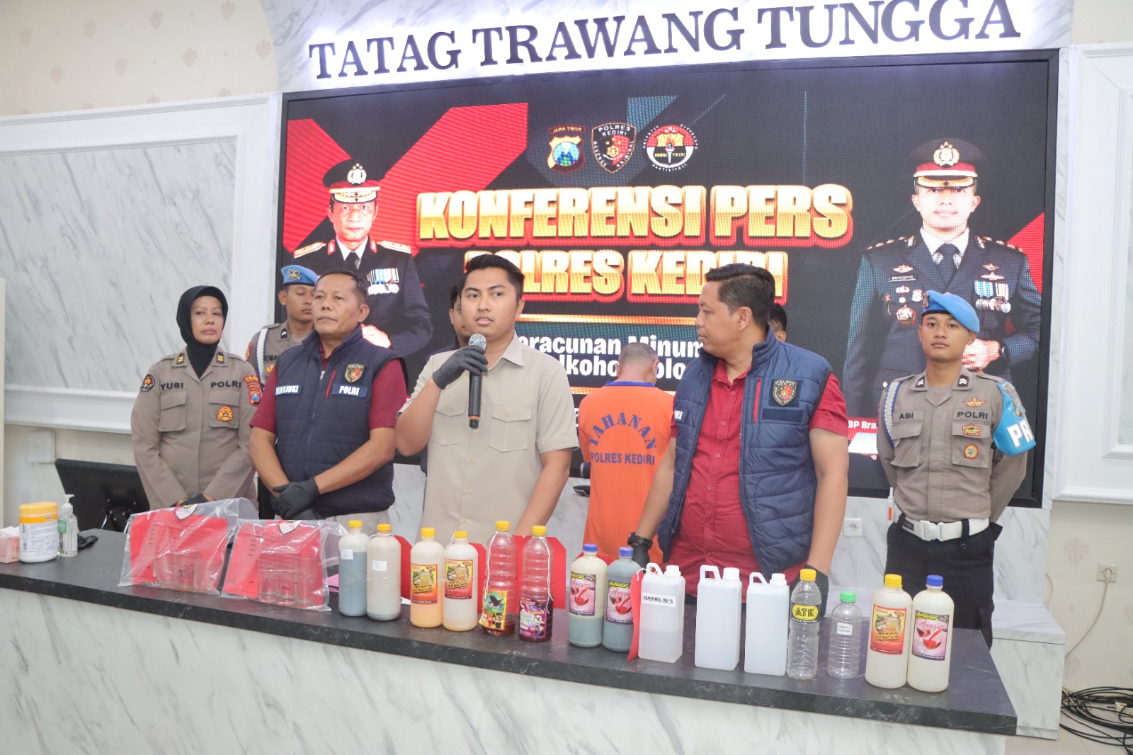 Kasus Keracunan Miras di Kediri, Polres Kediri Tetapkan satu Tersangka.