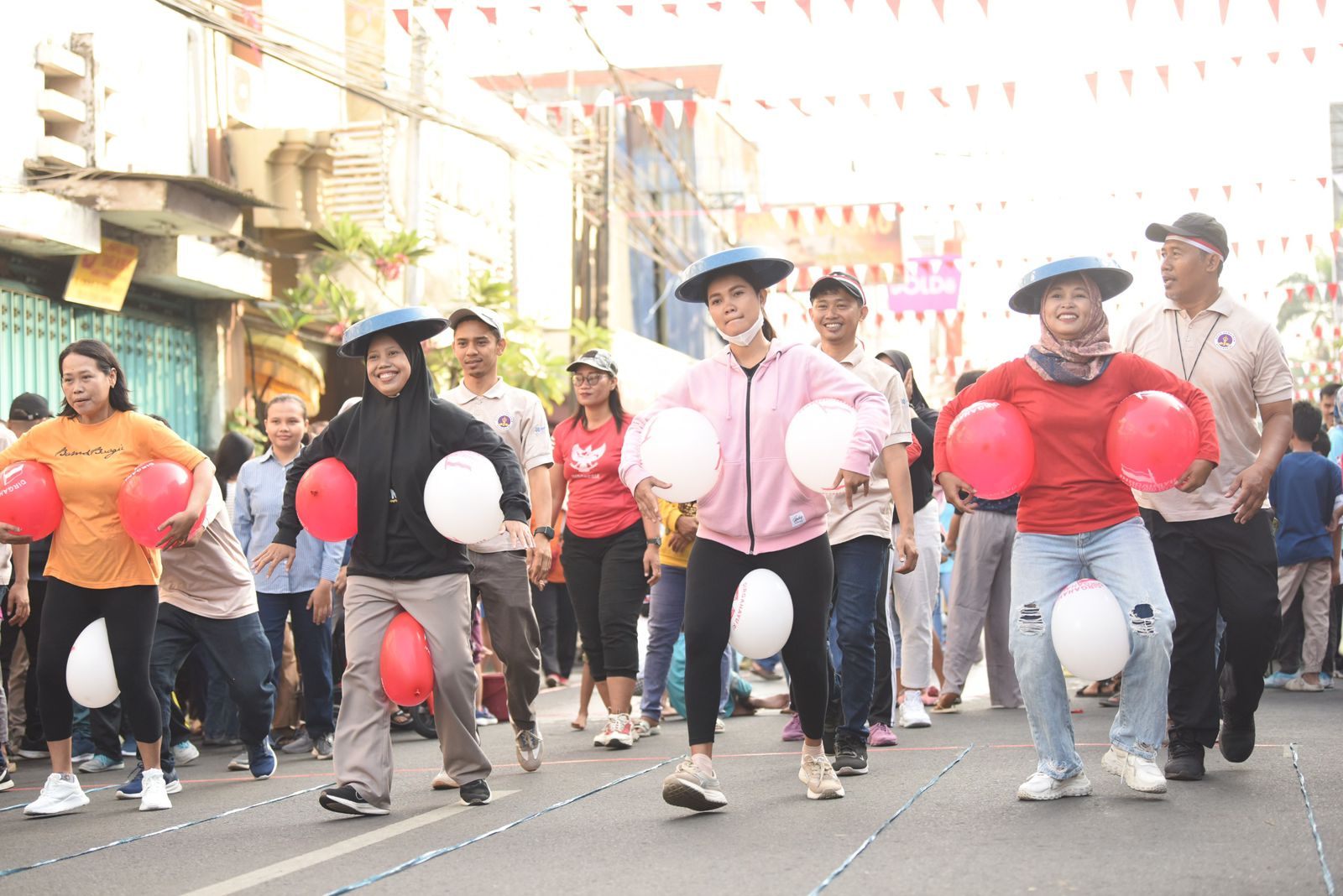 Serunya Lomba Agustusan di CFD Jalan Dhoho, Mbak Wali Guyub Bareng Masyarakat