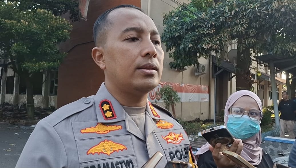 Bertindak Anarkis, Polisi Amankan 123 Pendemo Kantor Pemkab Kediri