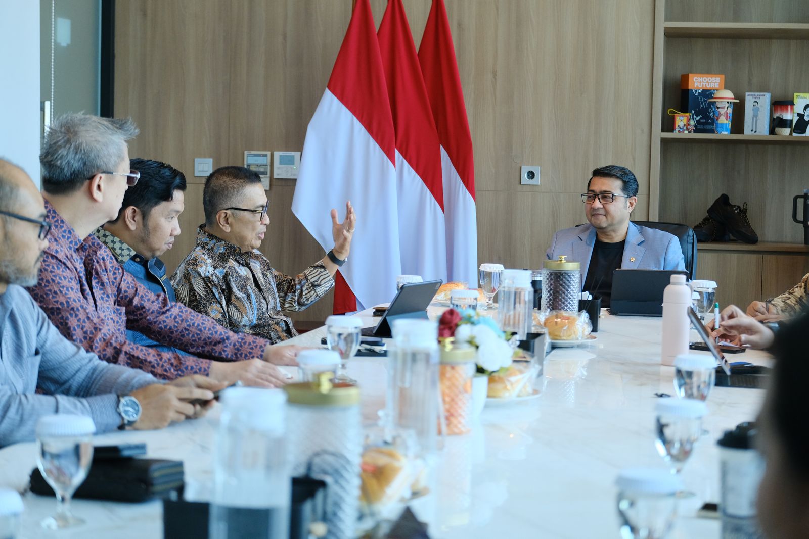 Menteri Ekraf Bahas Kolaborasi Dukung Potensi Kreator Konten Digital