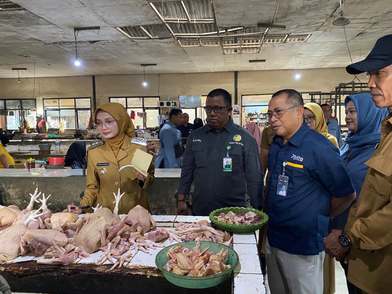Walikota dan Bulog Sidak Pasar Tradisional, Pastikan Ketersediaan dan Harga Bahan Pokok Aman