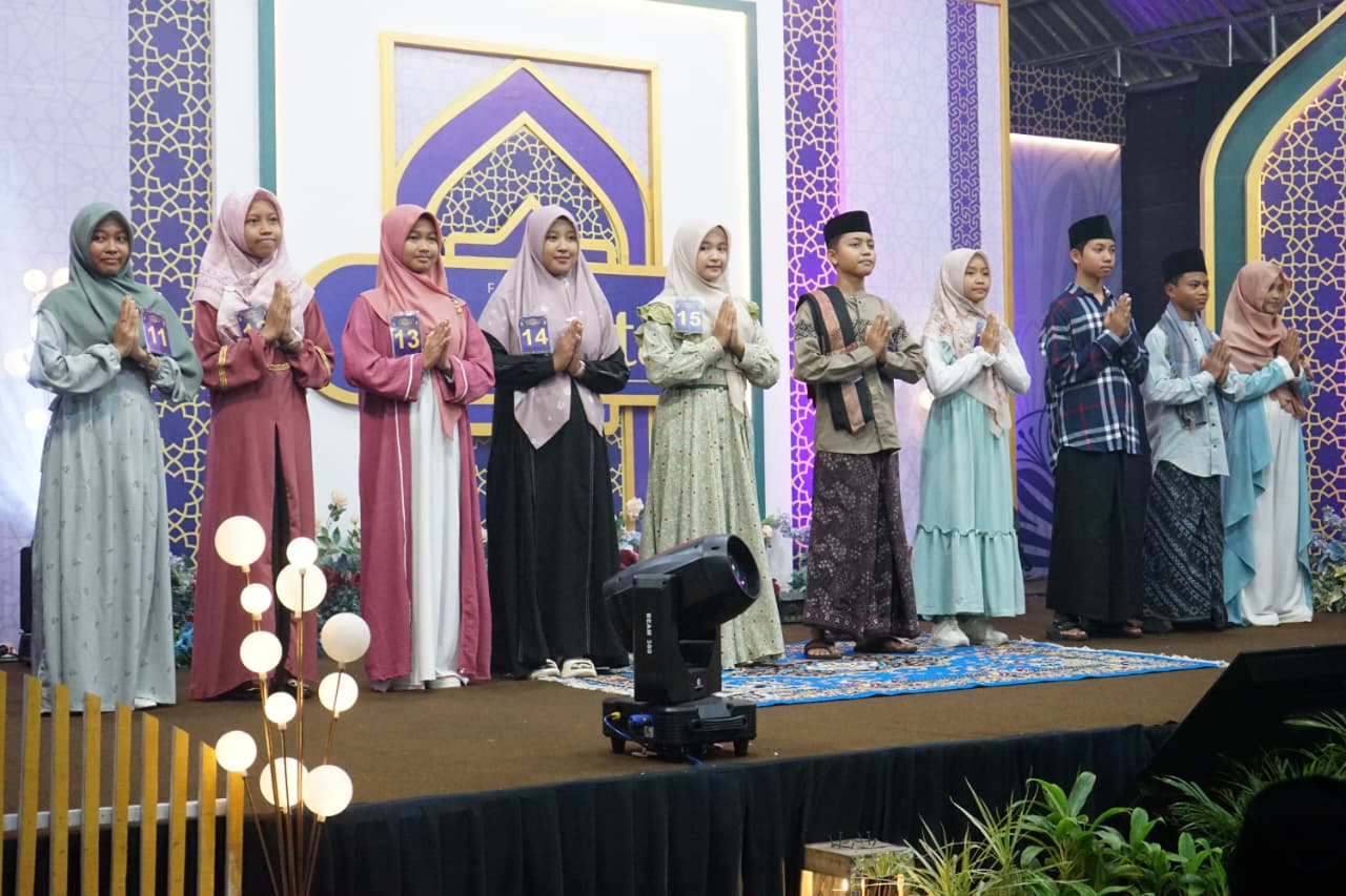 Gus Qowim Buka Festival Da’i, Dorong Generasi Muda Siap Menuju Indonesia Emas 2045