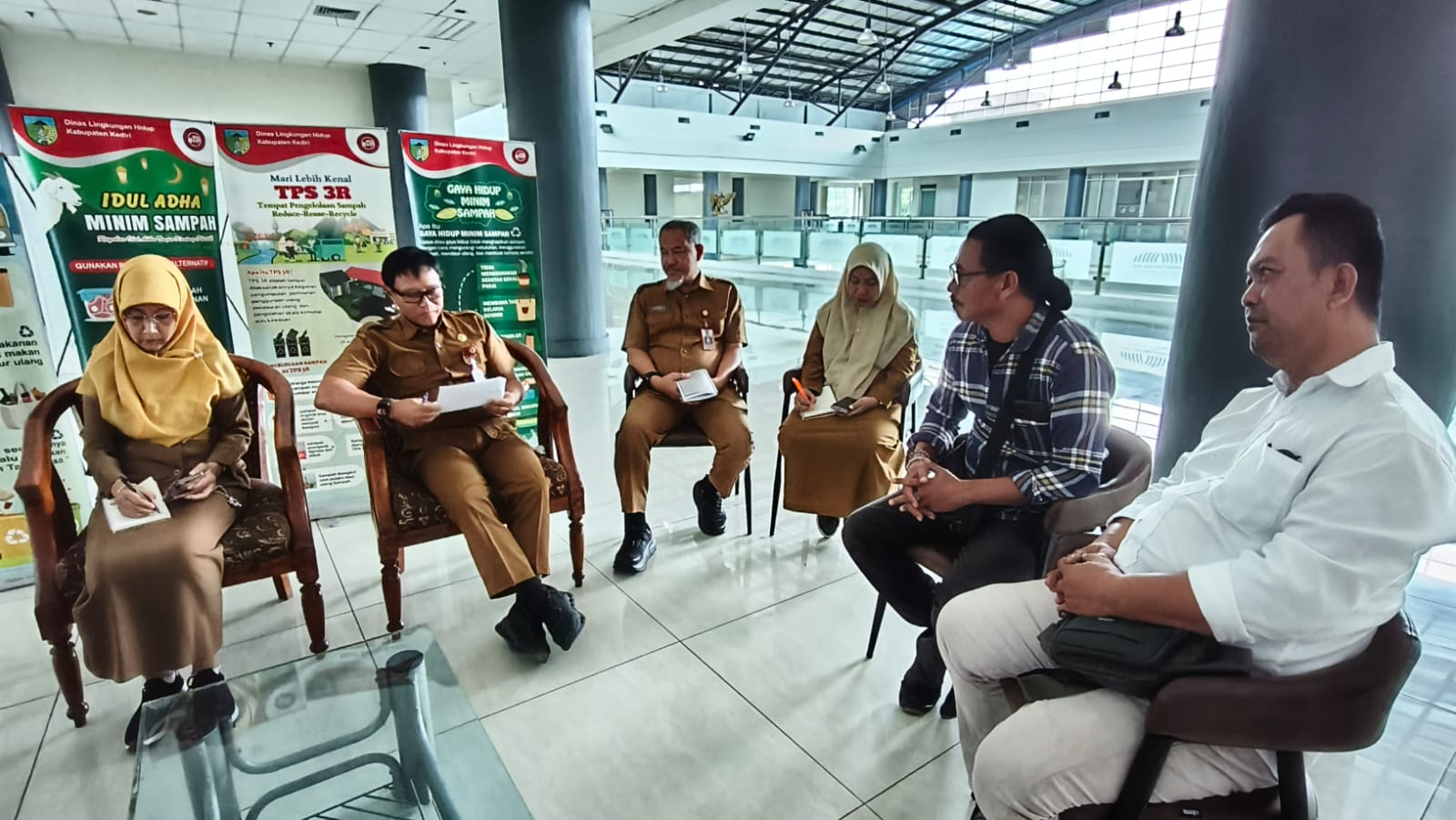 DLH Kabupaten Kediri Bantah Telah Keluarkan Hasil Pengecekan Dugaan Pencemaran Limbah di RS. Aura Syifa
