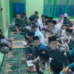 Satgas TMMD dan Siswa SDN Gadungan 4 Peringati Malam Nuzulul Qur’an