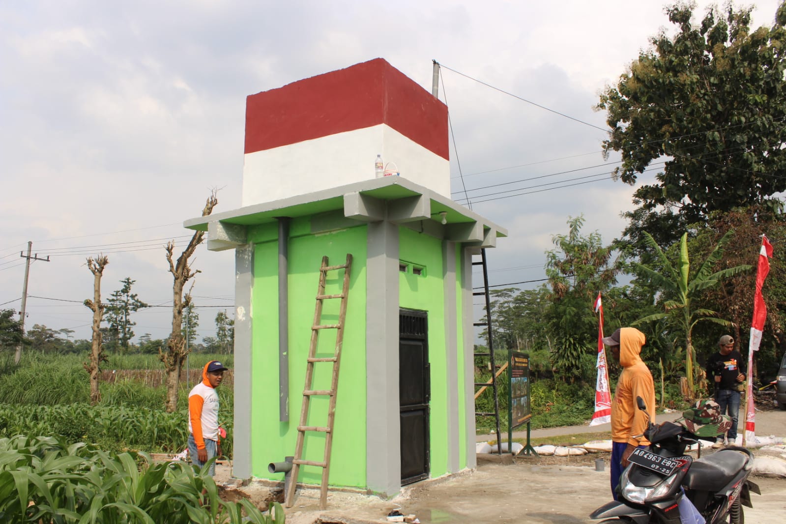 Petani Antusias Sambut Tuntasnya Pembangunan Sumur Bor TMMD di Desa Gadungan