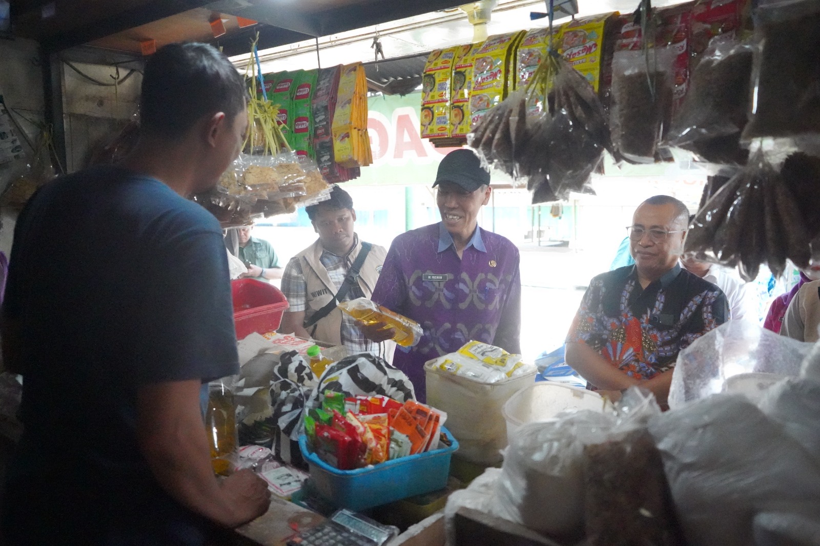 Pemkot Kediri Gelar Sidak Pasca Lebaran, Temukan Sejumlah Pedagang Tetapkan Harga Tidak Sesuai HET