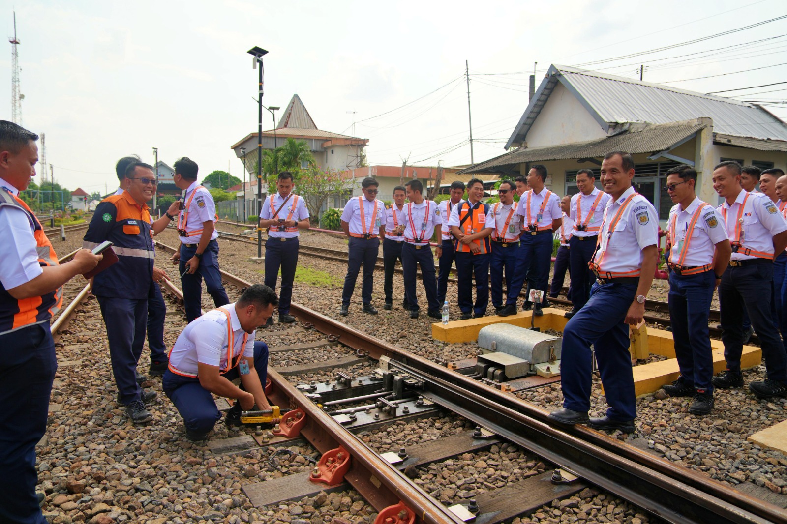 KAI Daop 7 Madiun Selenggarakan Diklat Refreshing Pengatur Perjalanan Kereta Api