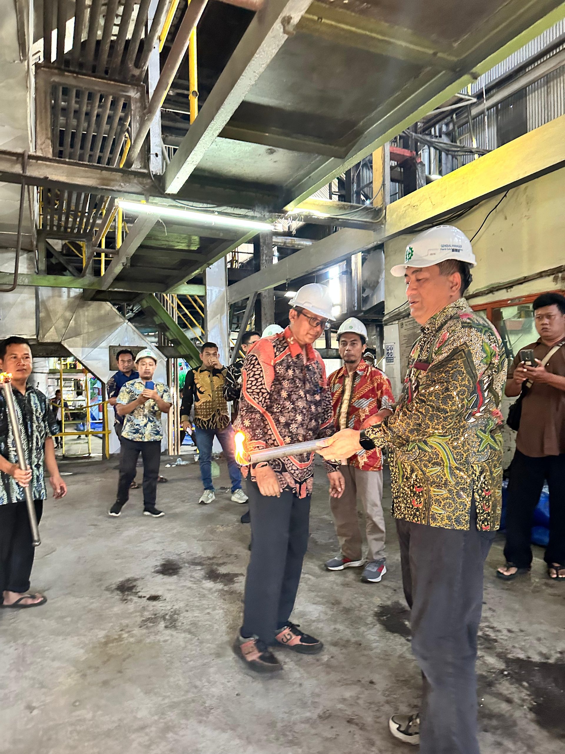 Jelang Musim Giling 2026, Pabrik Gula Pesantren Baru Melakukan Tradisi Cethik Geni