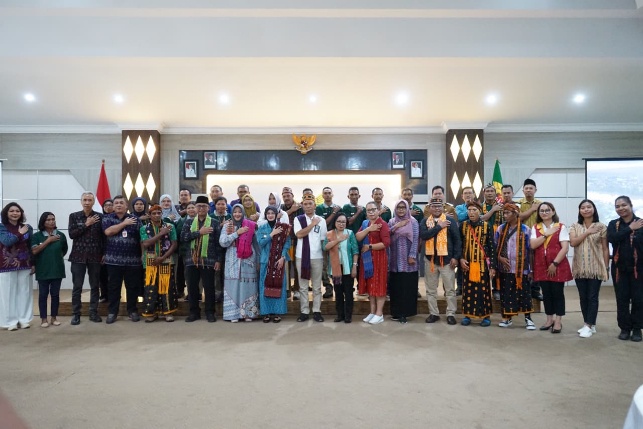Kota Kediri Terima Kunjungan Studi Tiru Dari NTT, Mbak Wali Kenalkan Kain Tenun Ikat Bandar Kidul