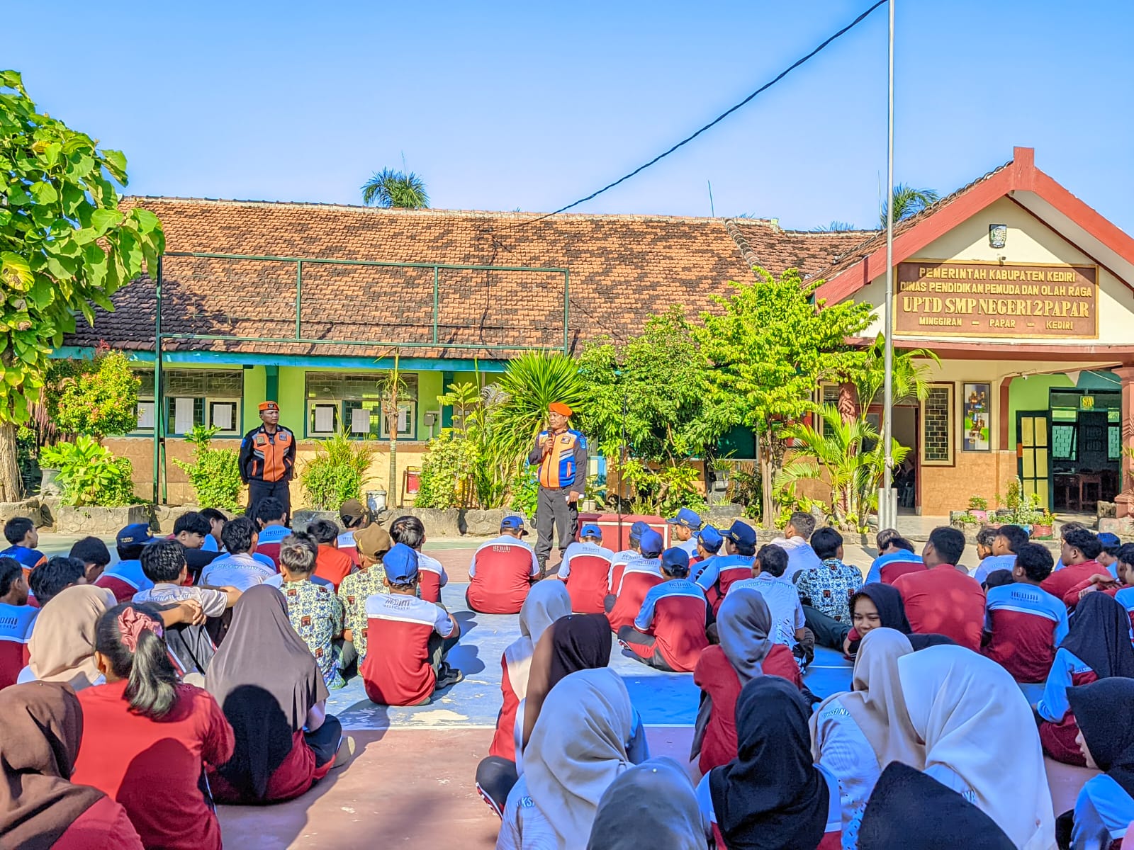 KAI Daop 7 Rangkul 566 Siswa dan Guru di Madiun dan Kediri Untuk Peduli Keselamatan Jalur Kereta Api