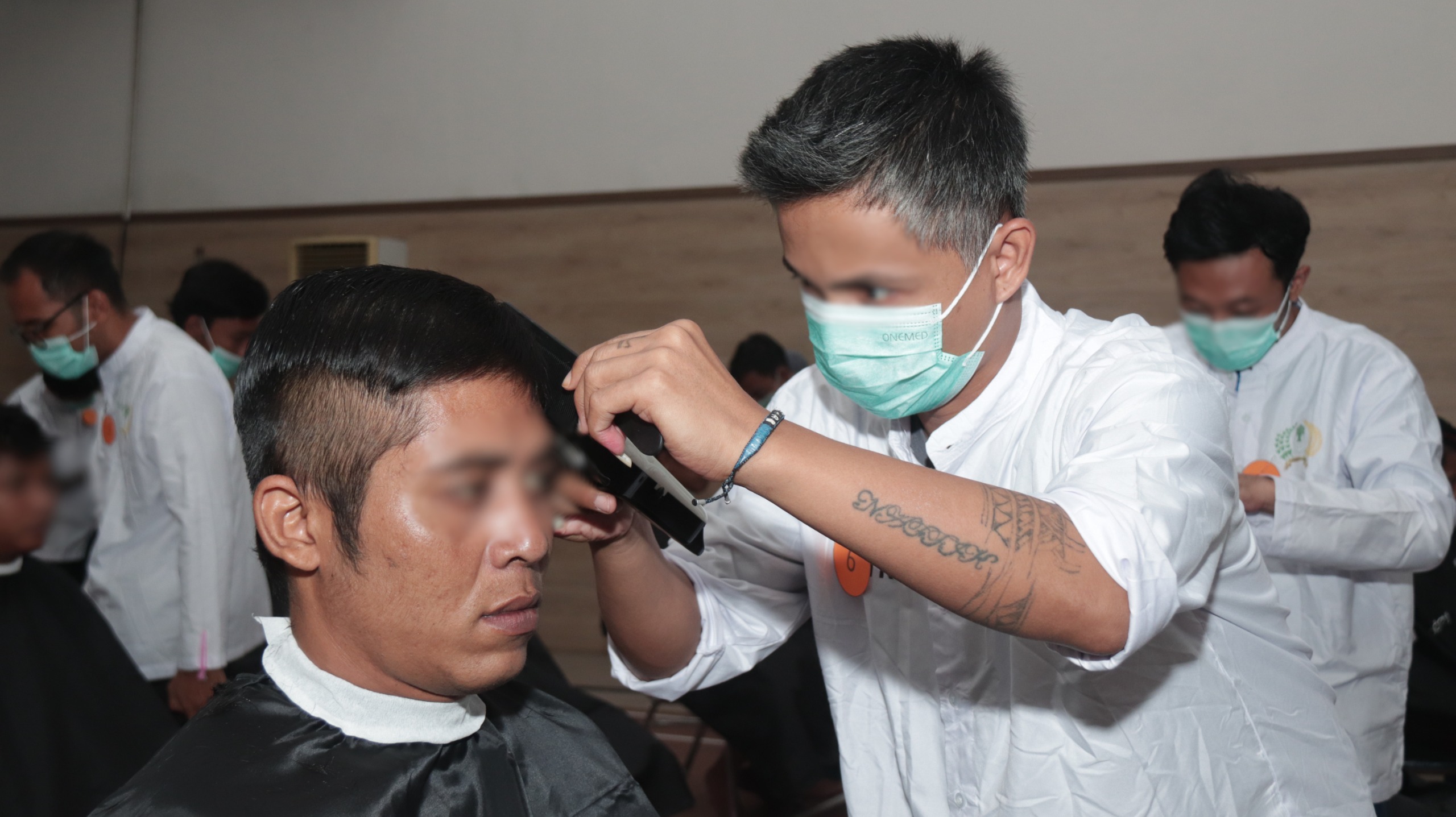 20 Warga Binaan Lapas Kediri Dibekali Ketrampilan Potong Rambut