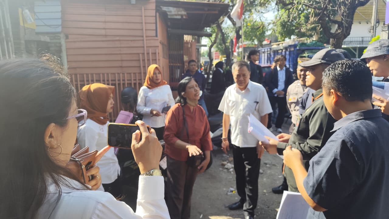 Kasus Lahan Penjual Rujak di Kediri, Hakim dan Panitera Lakukan Pemeriksaan Setempat Objek Sengketa