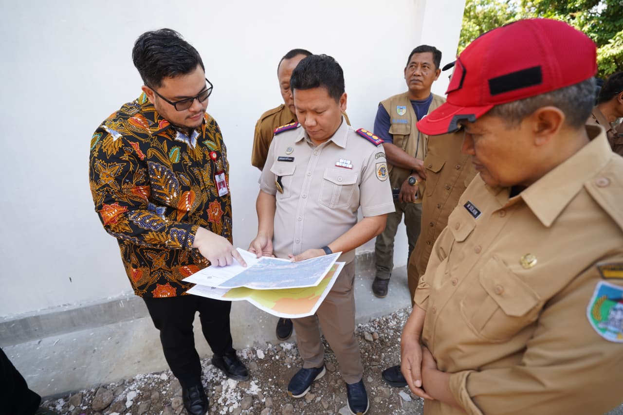 Bupati Kediri Tinjau Lahan Calon Lokasi Pembangunan Hotel Haji di Desa Kalipang