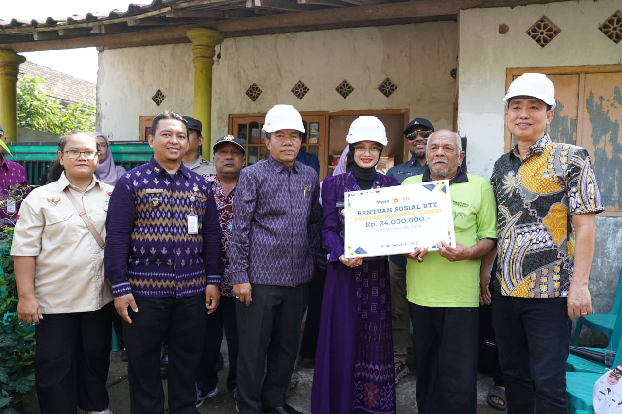Mbak Wali Sidak Penerima BTT Perbaikan Rumah, Pastikan Warga Miliki Hunian yang Layak dan Aman