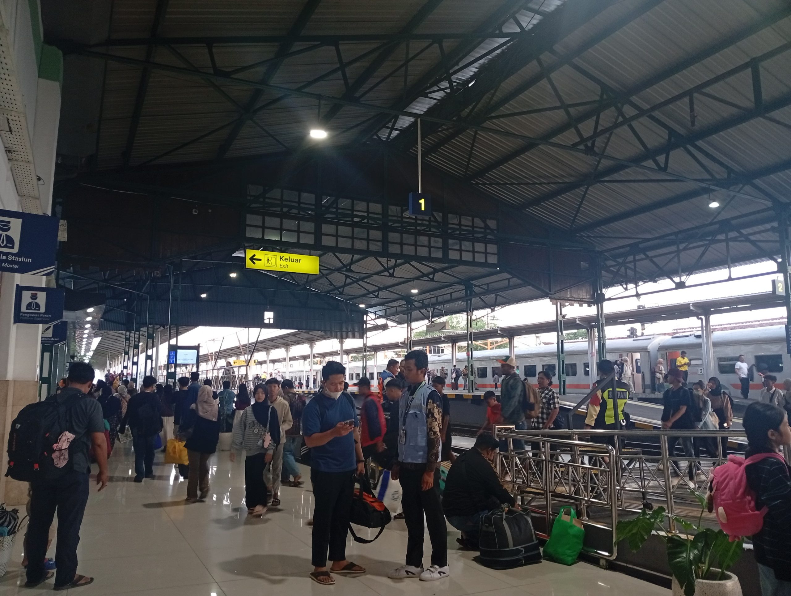 Libur Panjang HUT ke-81 RI, KAI Daop 7 Madiun Catat 42.996 Pelanggan Periode 14–18 Agustus
