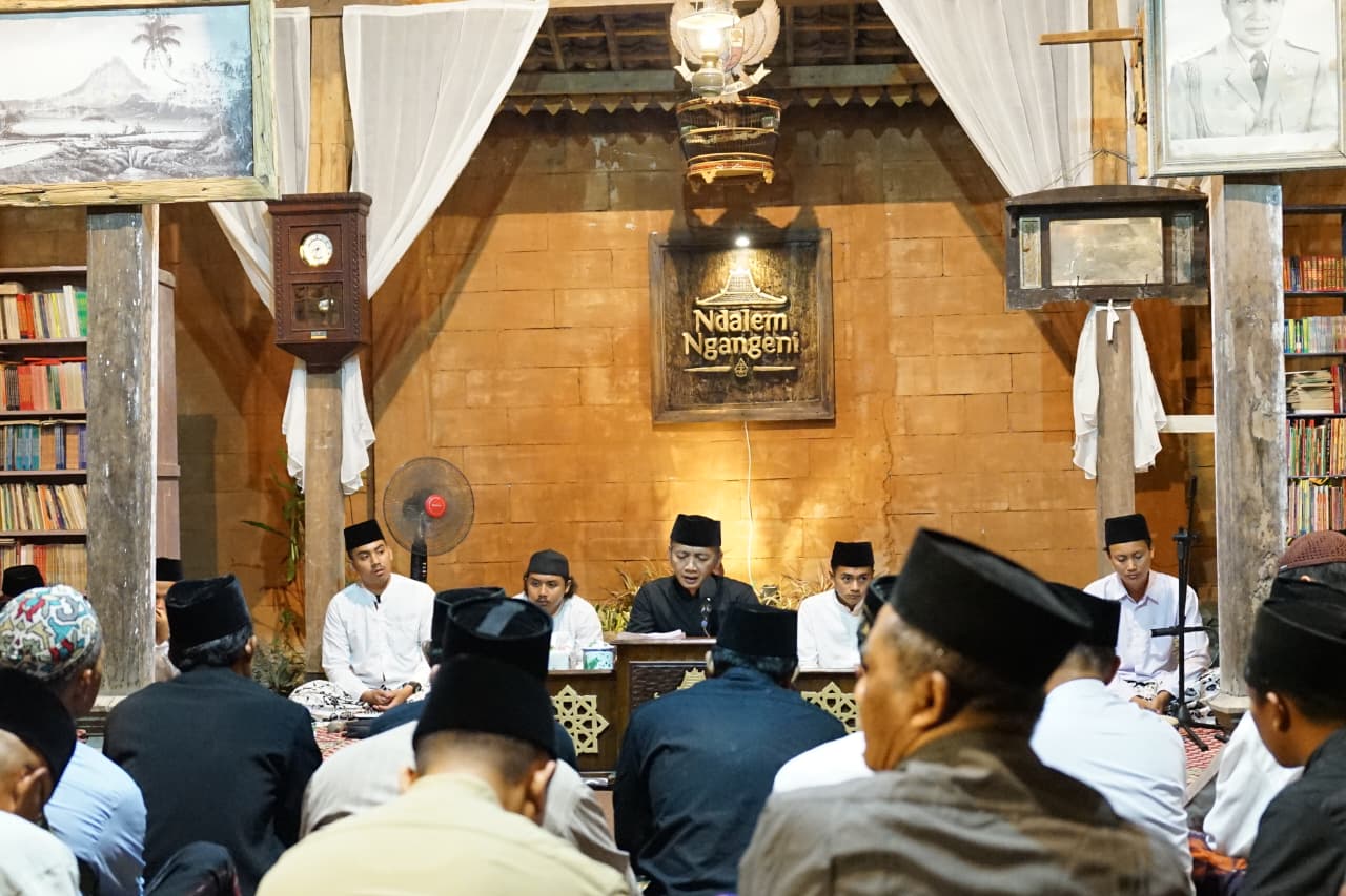 Pengajian Rutin Gus Zakki, Mbak Wali Ajak Masyarakat Perkuat Keimanan dan Wujudkan Kota Kediri yang Mapan Agamis