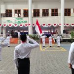 Ribuan Santri dan Pengurus Ponpes Wali Barokah Gelar Upacara Peringatan HUT RI ke 81 Dengan Khidmat