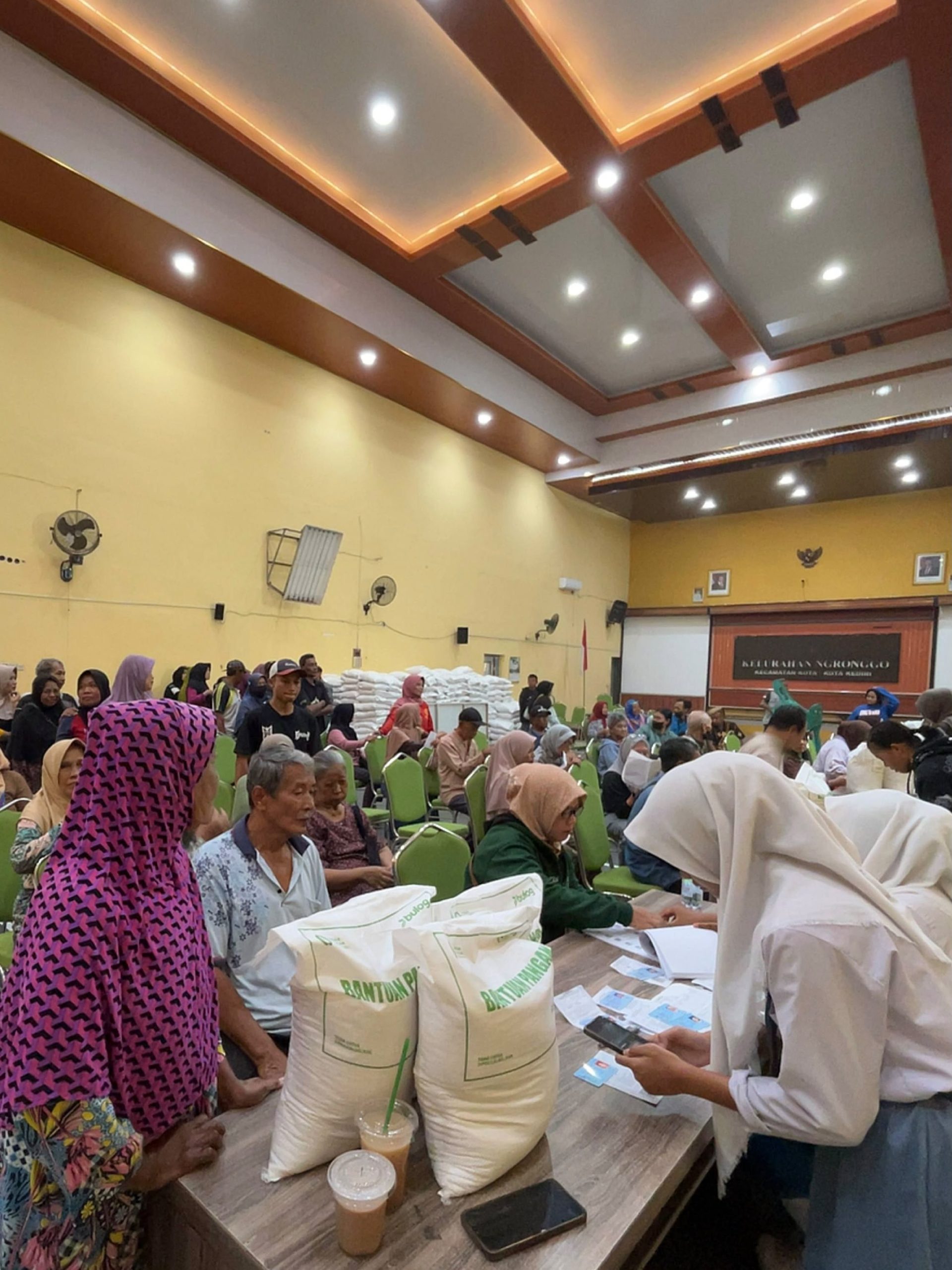 35.336 Warga Kota Kediri Terima Bantuan Pangan Beras 30 Kg Per Penerima