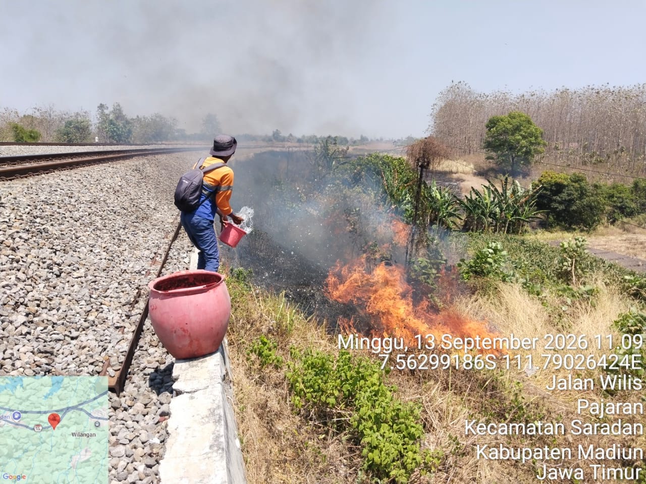 Terjadi Dua Kali dalam Sepekan, KAI Daop 7 Madiun Perketat Pengawasan Imbas Aksi Bakar Lahan dan Ilalang Ganggu Perjalanan KA