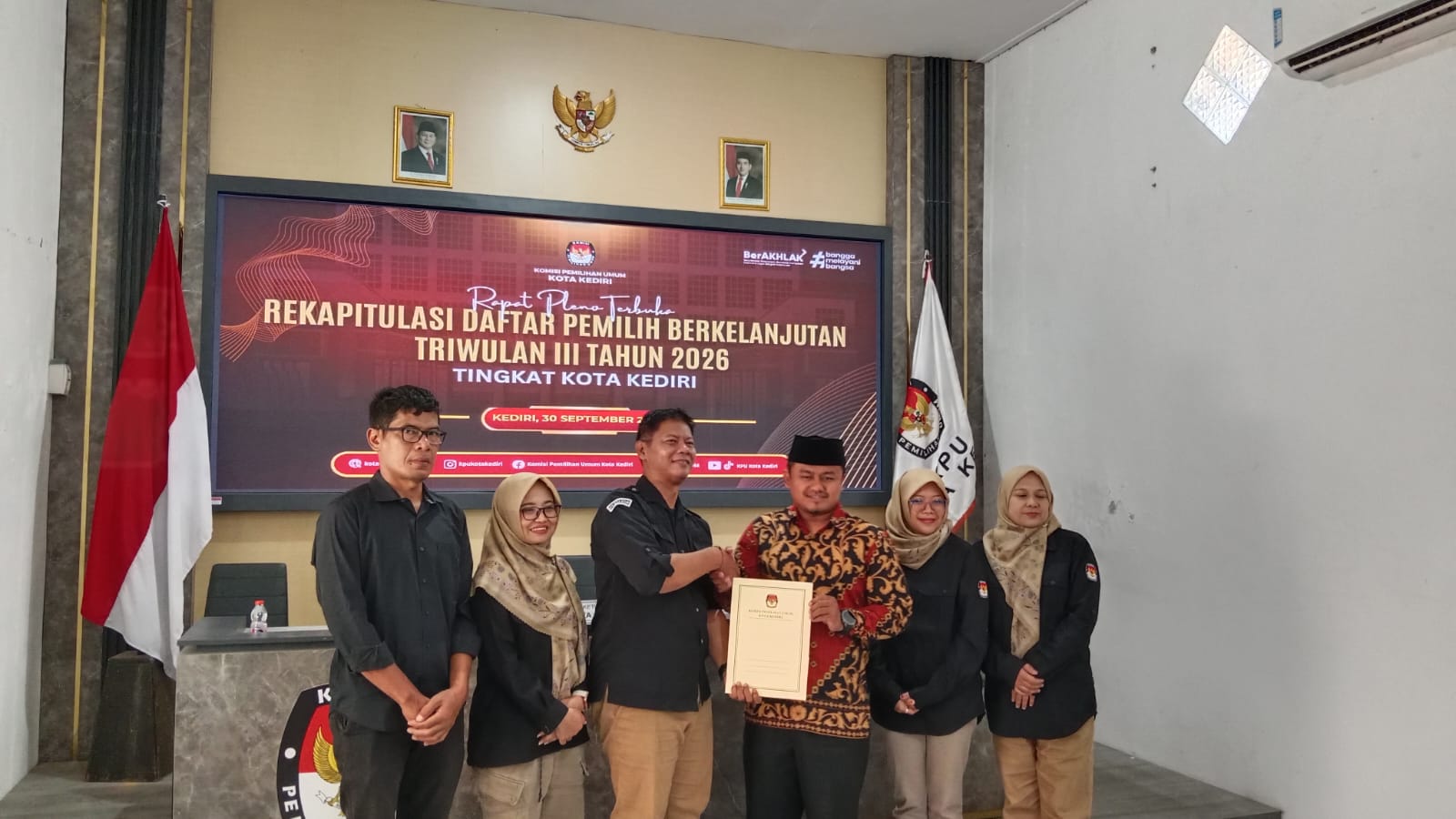 Wujudkan Data Pemilih Akurat dan Transparan, Humas Ponpes Wali Barokah Hadiri Rapat Pleno Terbuka PDPB KPU Kota Kediri