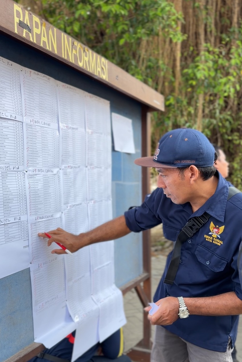 Pemkot Kediri Salurkan BLT DBHCHT, 4.245 Buruh Rokok Warga Kota Kediri Terima Bantuan