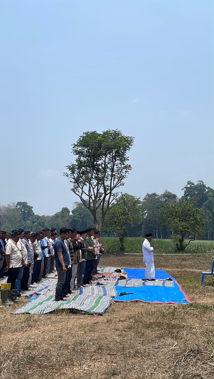 Ihtiar Mohon Turun Hujan Saat Musim Kemarau, MKSO Kebun Dhoho Kediri Gelar Salat Istisqa