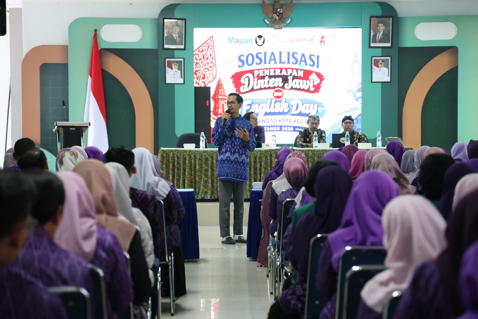 Hadapi Globalisasi Tanpa Kehilangan Akar Budaya, Dindik Kota Kediri Bakal Terapkan Inovasi English Day dan Dinten Jawi di Sekolah