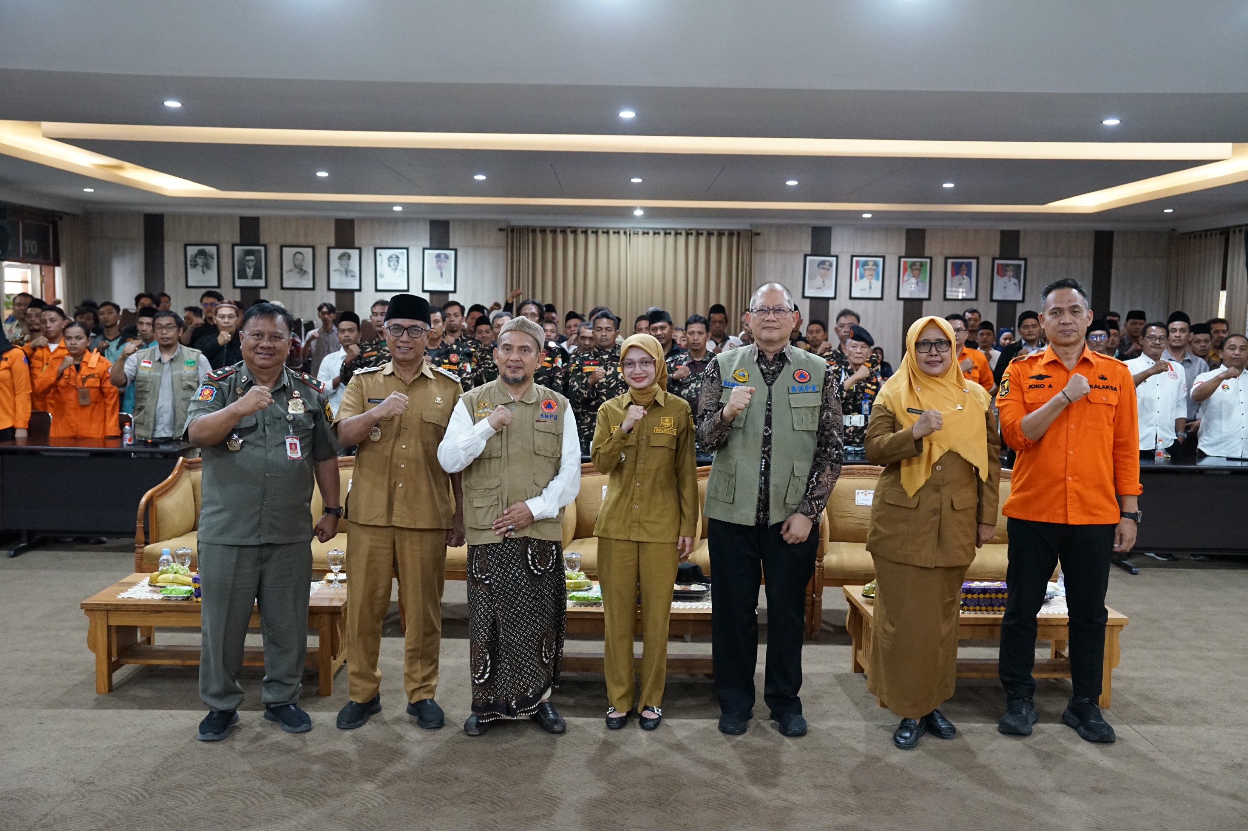 Mbak Wali Dorong Peningkatan Kesiapsiagaan Bencana Melalui Sosialisasi Relawan dan Santri Peduli Bencana