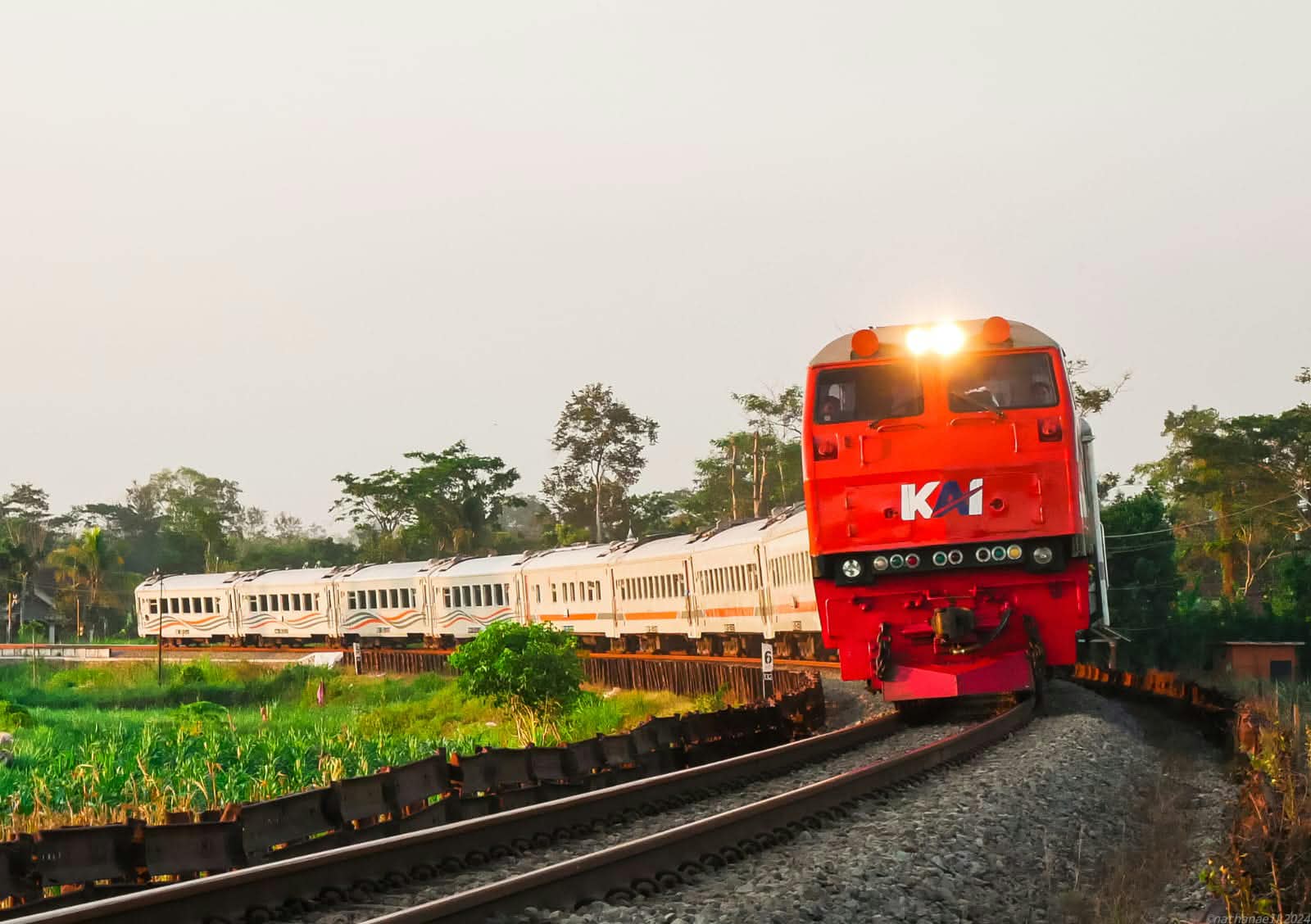 KAI Daop 7 Madiun Mohon Maaf Atas Keterlambatan KA Kahuripan, Penanganan Gangguan Lokomotif Telah Dilakukan