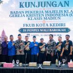 Jalin Kerukunan dan Toleransi, Gereja Kristen Indonesia Klasis Madiun Kunjungi Ponpes Wali Barokah Kota Kediri